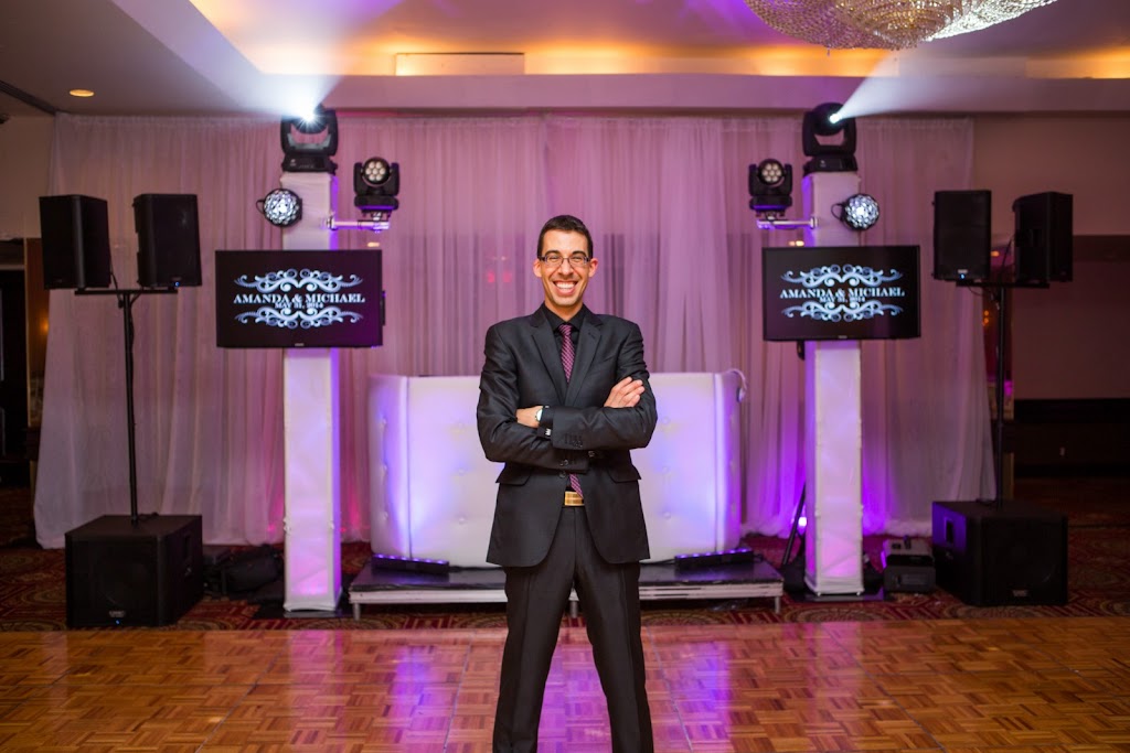 Uptown Xpress - Montreal Wedding MC and DJ Specialist | 375 Av. Caledonia, Dorval, QC H9S 2Y1, Canada | Phone: (514) 297-3508