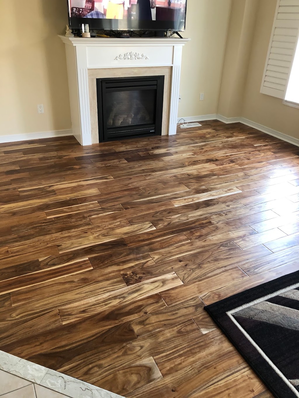 S.L Hardwood Flooring Inc. | 1500 Old Forest Rd, Pickering, ON L1V 1P1, Canada | Phone: (416) 315-0495