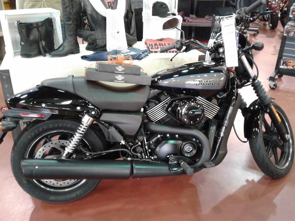 Mackie Harley-Davidson | 880 Champlain Ave, Oshawa, ON L1J 7A6, Canada | Phone: (800) 668-5828