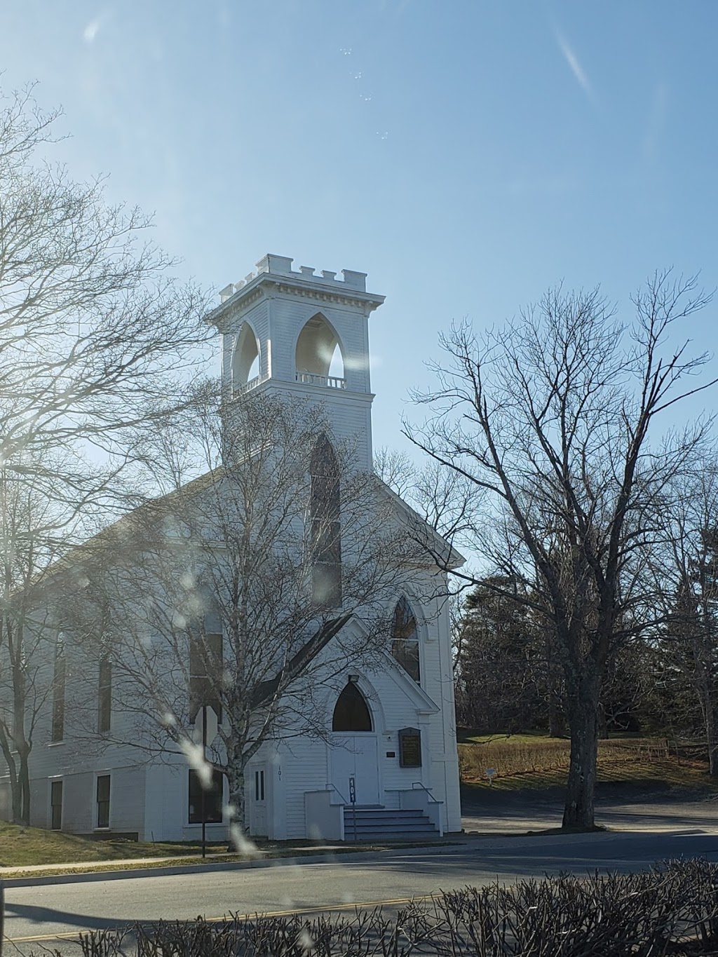 United Church Mahone Bay | 101 Edgewater St, Mahone Bay, NS B0J 2E0, Canada | Phone: (902) 624-9287