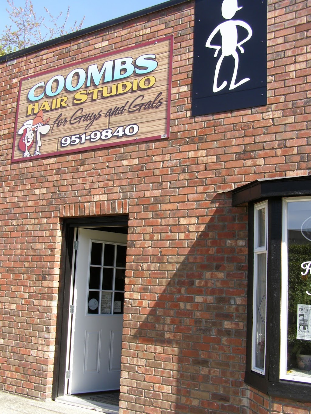 Coombs Hair Studio | 2345 Alberni Hwy #4, Parksville, BC V0R 1M0, Canada | Phone: (250) 951-9840