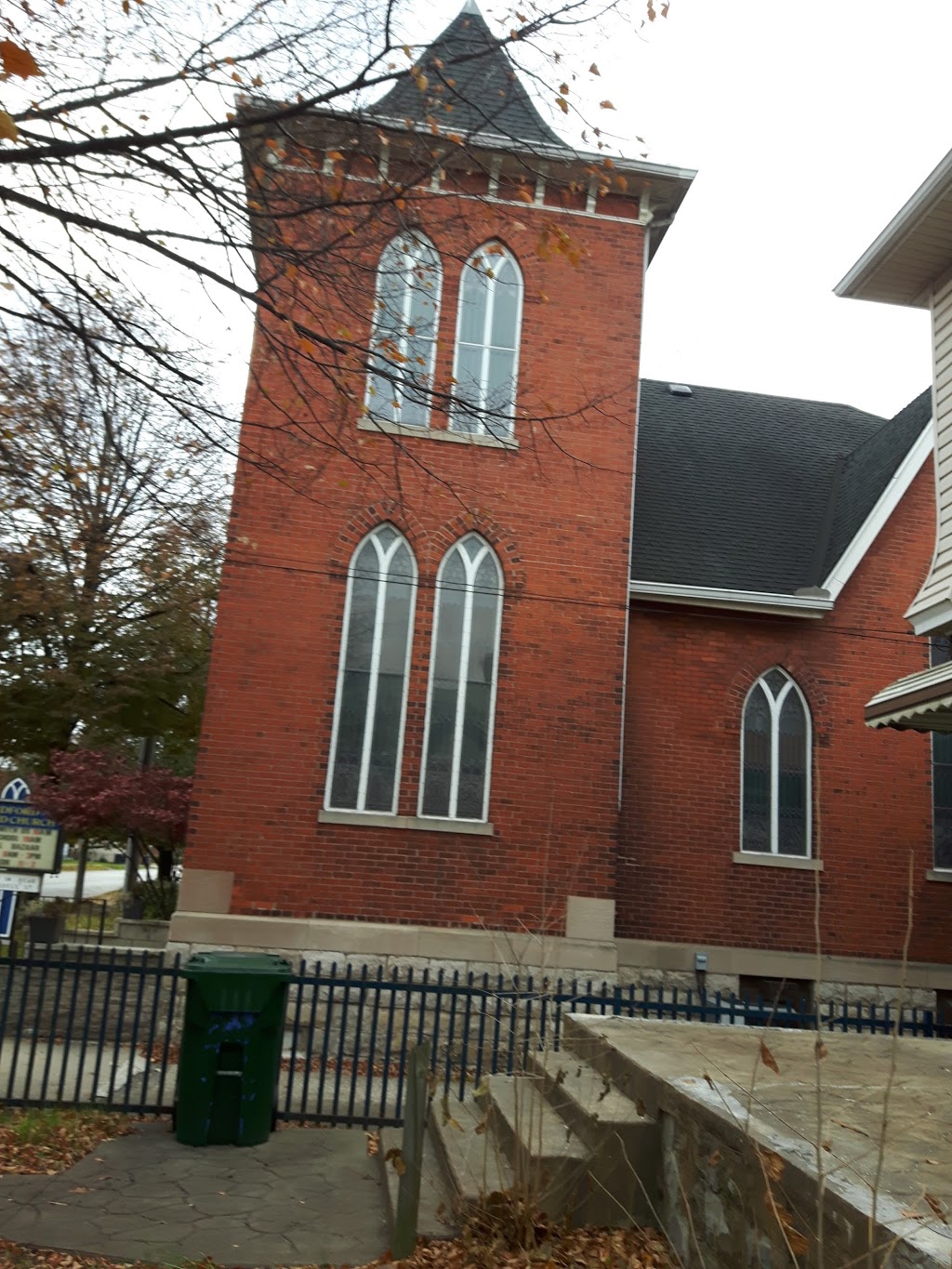 Bedford United Church | 3340 Sandwich St, Windsor, ON N9C 1B1, Canada | Phone: (519) 256-1131