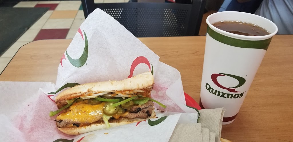 Quiznos | 100 Jennifer Heil Way Unit 38, Spruce Grove, AB T7X 4B8, Canada | Phone: (780) 960-6697