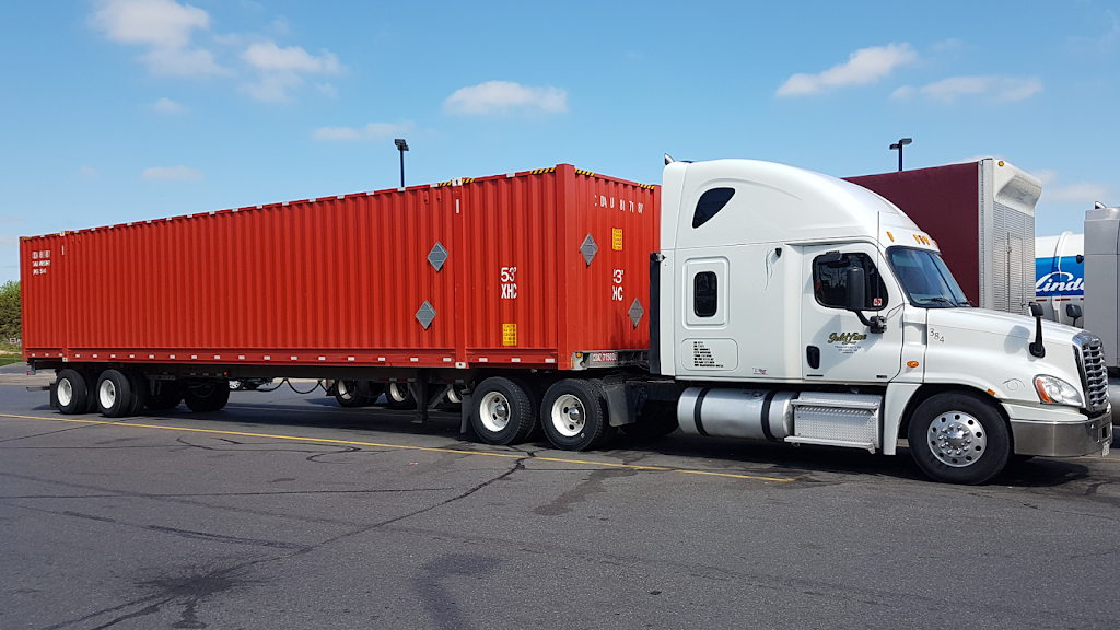 Gold Line Transport Ltd. | 5431 NB-108, Lower Derby, NB E1V 5B5, Canada | Phone: (506) 622-2332