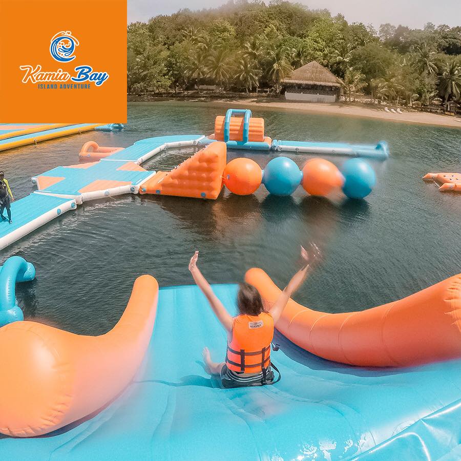 inflatable-island.com | 2471 Prestonvale Rd, Courtice, ON L1E 2S1, Canada | Phone: (800) 410-4291