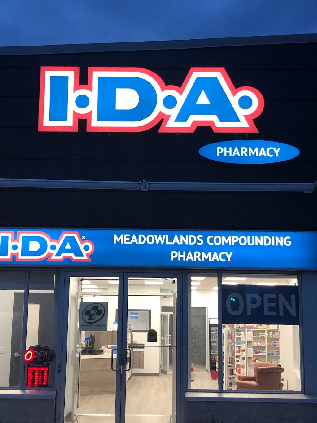 IDA Meadowlands Compounding Pharmacy | 1119 Meadowlands Dr Unit D, Nepean, ON K2E 6J5, Canada | Phone: (613) 226-2999