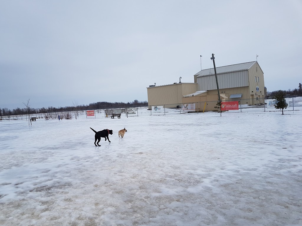 Parc canin Dog Park | 550 Notre Dame St, Russell, ON K4R 1E5, Canada | Phone: (613) 443-3066