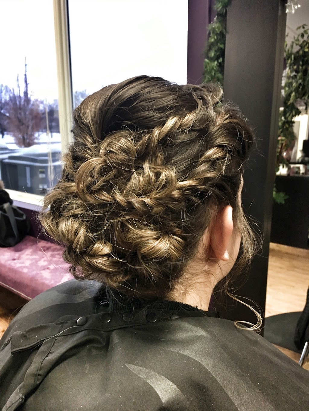 Bella Hair Studio & Spa | 1120 March Rd, Kanata, ON K2K 1X7, Canada | Phone: (613) 592-6931