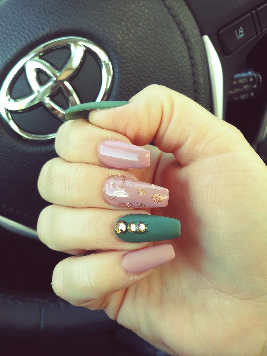 Tao Nails | 329 2555 32 Street NE, Calgary, AB T1Y 7J6, Canada | Phone: (403) 717-0601