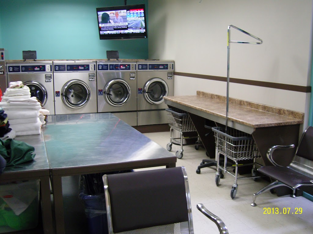 Soap Opera Laundromat Weston | 1366 Weston Rd #5, York, ON M6M 4R8, Canada | Phone: (416) 457-1751