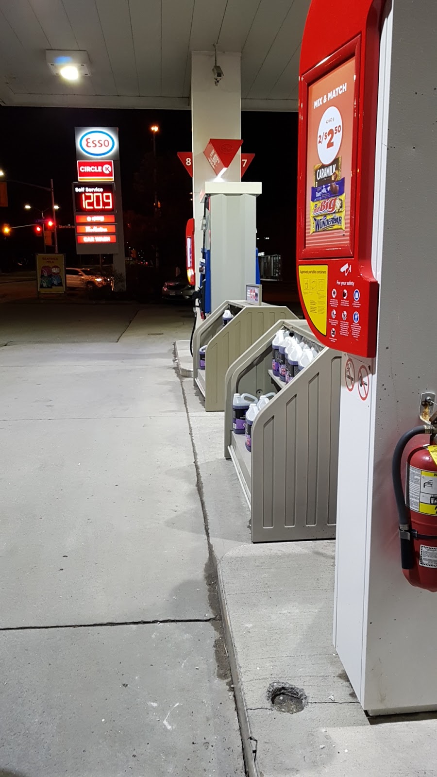 ESSO CIRCLE K | 1859 Carling Ave, Ottawa, ON K2A 1E4, Canada | Phone: (613) 728-3234