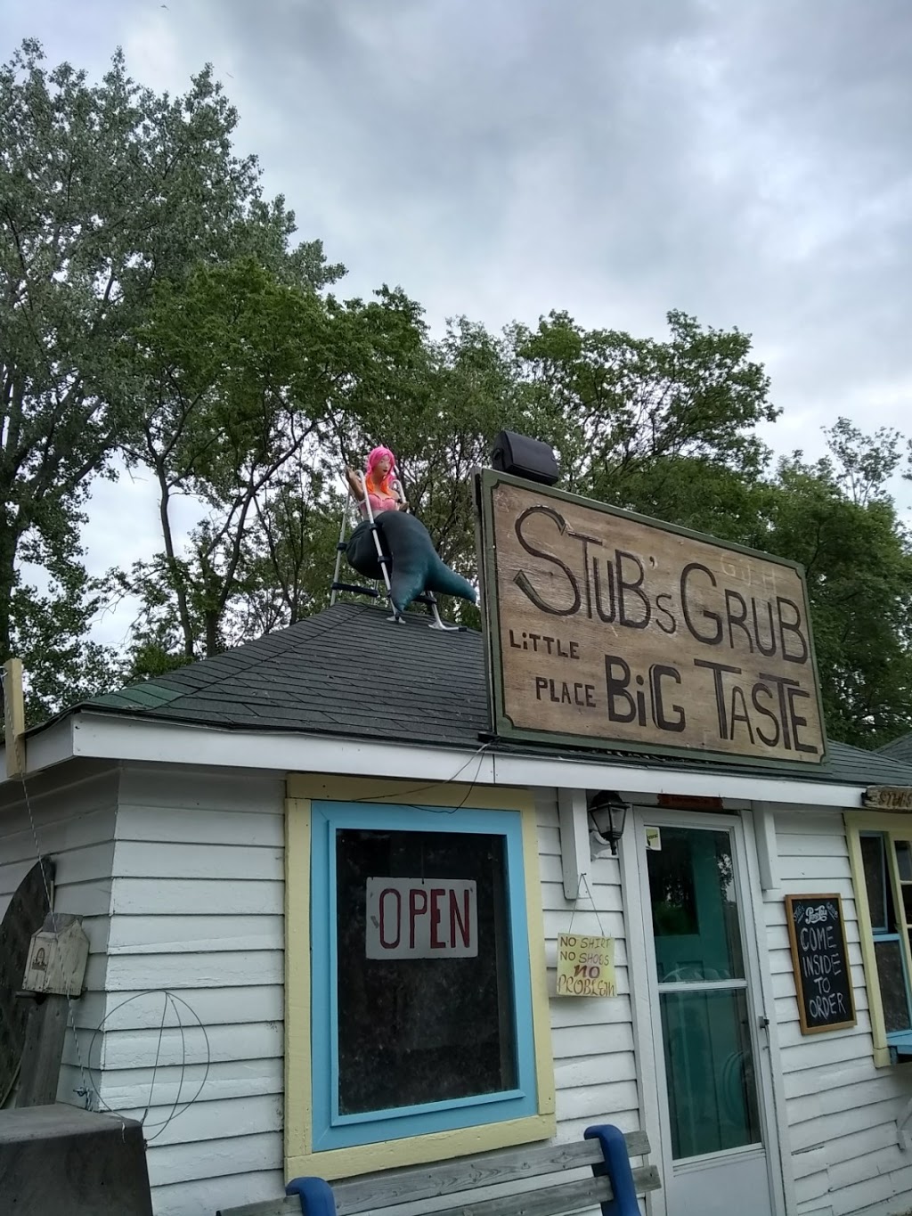 Stubss Grub | 2 Beach Ave, Port Rowan, ON N0E 1M0, Canada