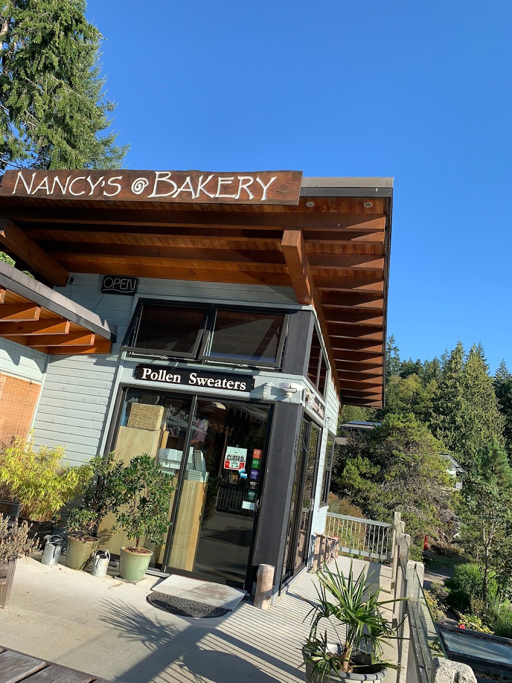 Nancys Bakery | 1451 BC-101, Lund, BC V0N 1V3, Canada | Phone: (604) 483-4180