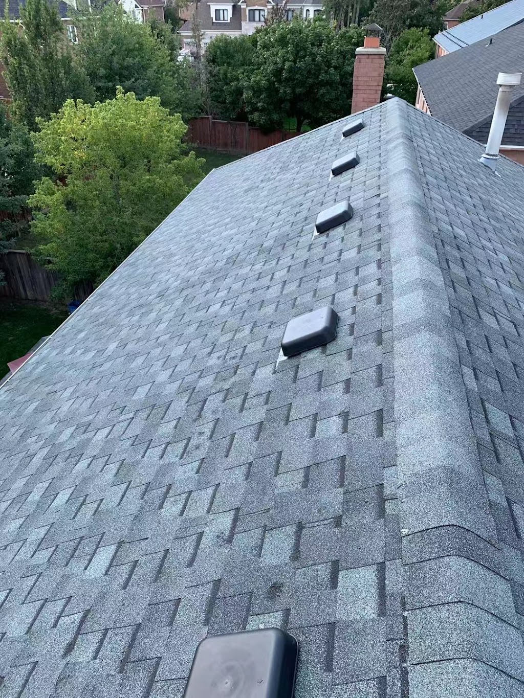 Woodpecker Roofing Inc. | 75 Decast Cres, Markham, ON L3R 1N6, Canada | Phone: (647) 861-3635