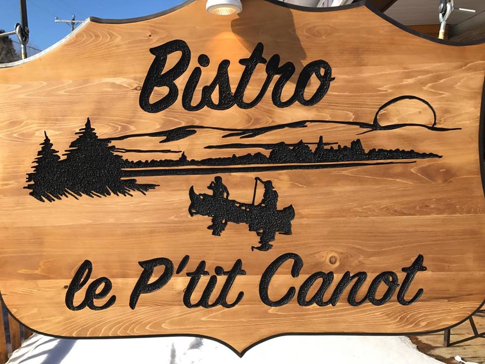Bistro Le Ptit Canot | 1440 Chemin de Saint-Jean-des-Piles, Saint-Jean-des-Piles, QC G0X 2V0, Canada | Phone: (819) 538-6000