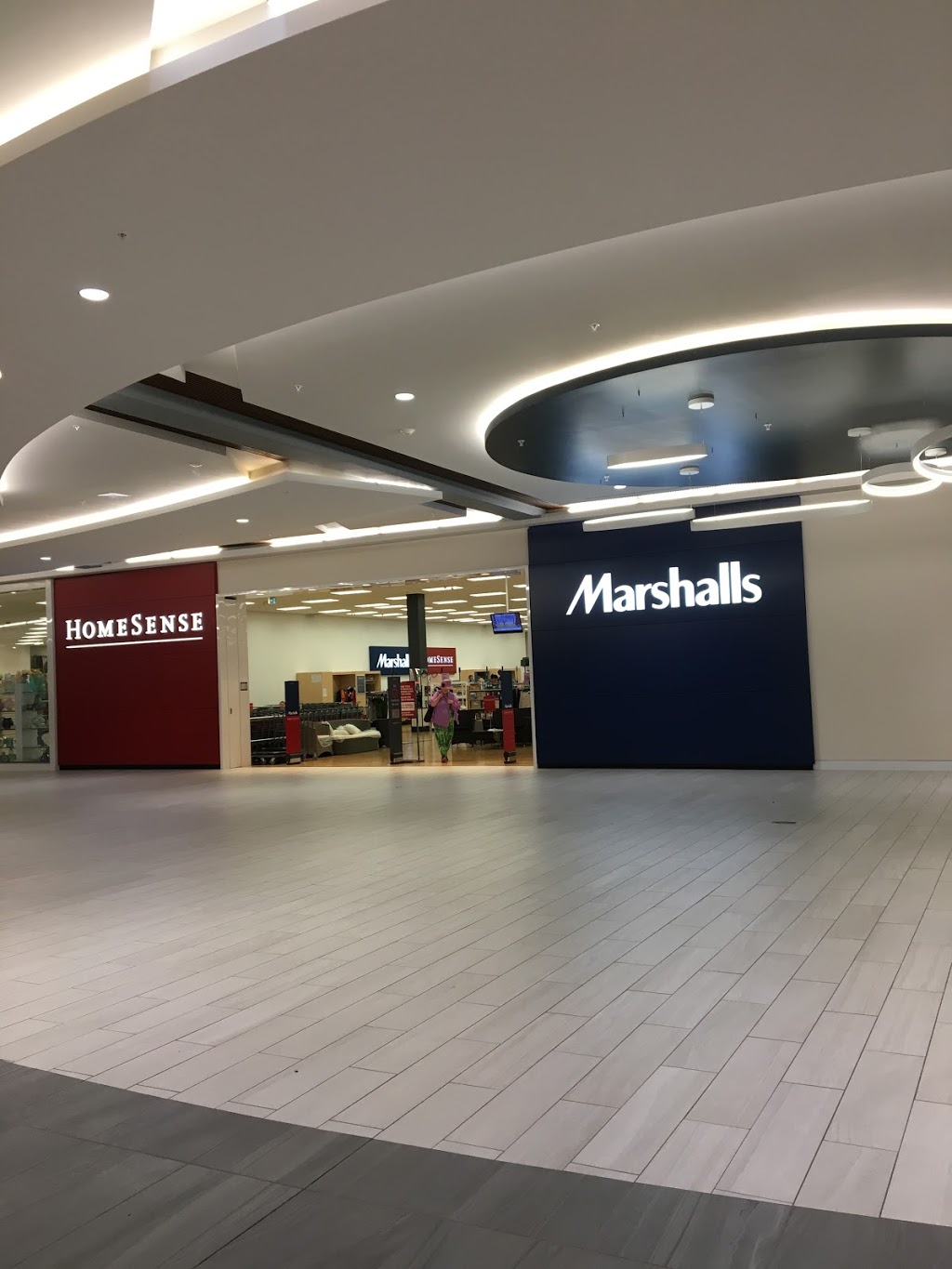 Marshalls/HomeSense | 1006 Rte 37, Winnipeg, MB R2C 4M4, Canada