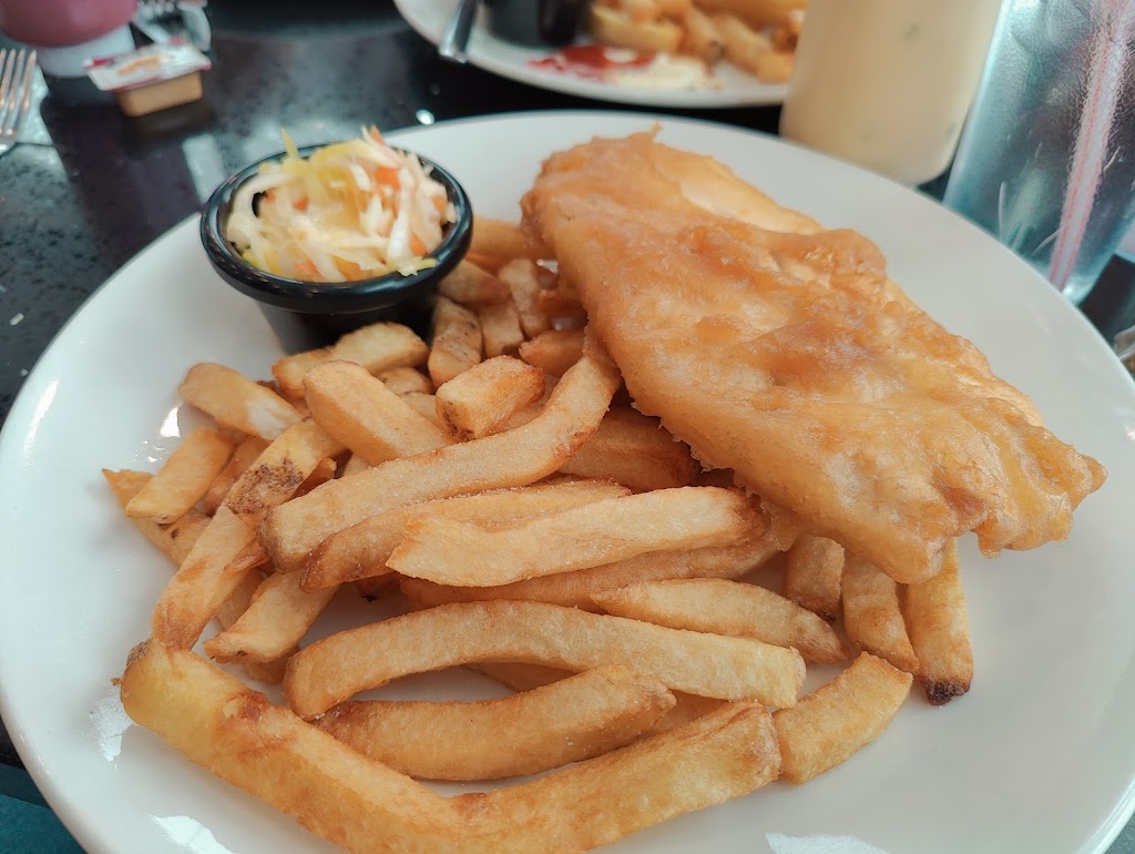 Halibut House Fish and Chips Kingston Ontario | 1105 Midland Ave, Kingston, ON K7P 2X8, Canada | Phone: (613) 389-7779