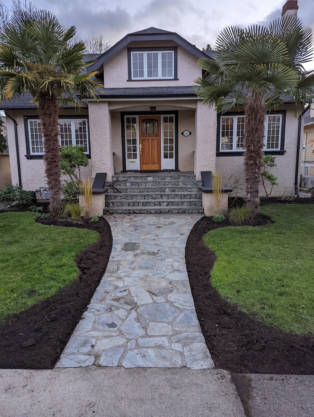 Montailler Landscaping | 230 Robertson St, Victoria, BC V8S 3X5, Canada | Phone: (778) 533-1723