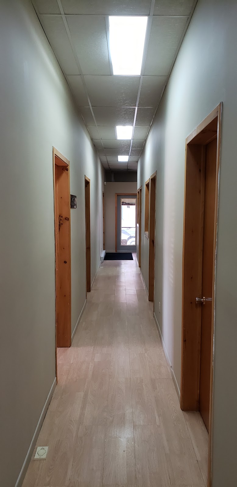 Bureau For Rent ? | 52 Rue Principale Nord, Richmond, QC J0B 2H0, Canada | Phone: (514) 621-6174