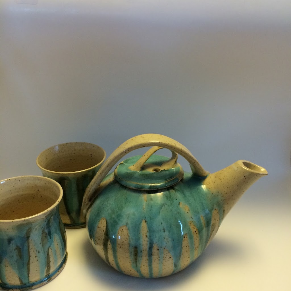 G-Pots Pottery | 397 County Rd 31, Belle River, ON N0R 1A0, Canada | Phone: (519) 965-9932