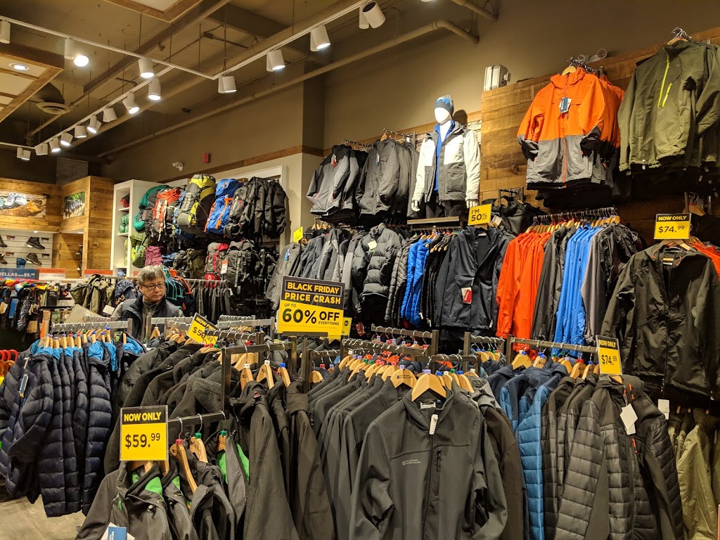 Mountain Warehouse | Unit 1064, 10355 152 St, Surrey, BC V3R 7C1, Canada | Phone: (604) 589-0325