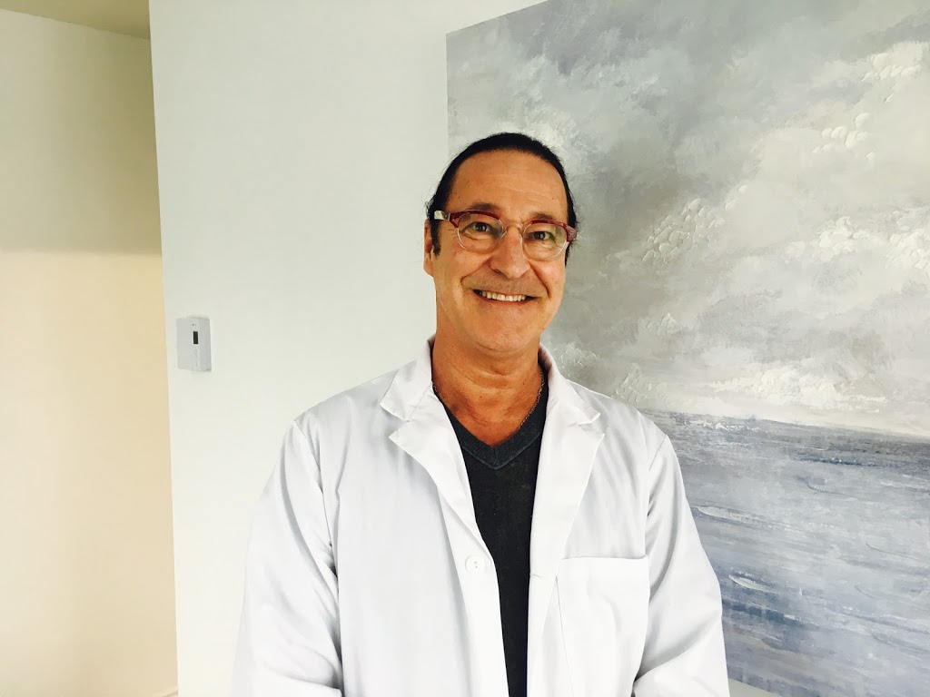 Clinique de Denturologie Benoit Pagé | 203 QC-108, Beauceville, QC G5X 2Y7, Canada | Phone: (418) 774-3150