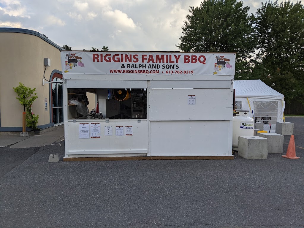 Riggins Family Bbq | 3420 Carling Ave, Nepean, ON K2H 5B1, Canada | Phone: (613) 762-8219