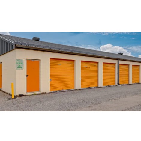 Mini Mall Storage | 5210 77 Ave SE, Calgary, AB T2C 2Z2, Canada | Phone: (403) 236-0414