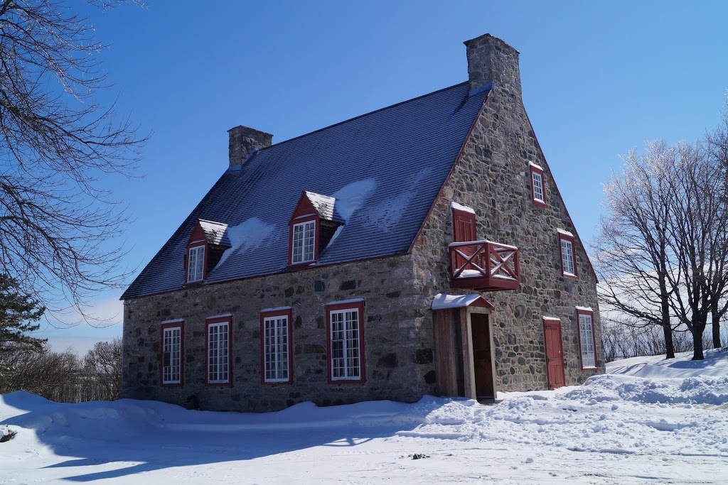 Vieux Presbytere Deschambault | 117 Rue Saint Joseph, Deschambault, QC G0A 1S0, Canada | Phone: (418) 286-6891