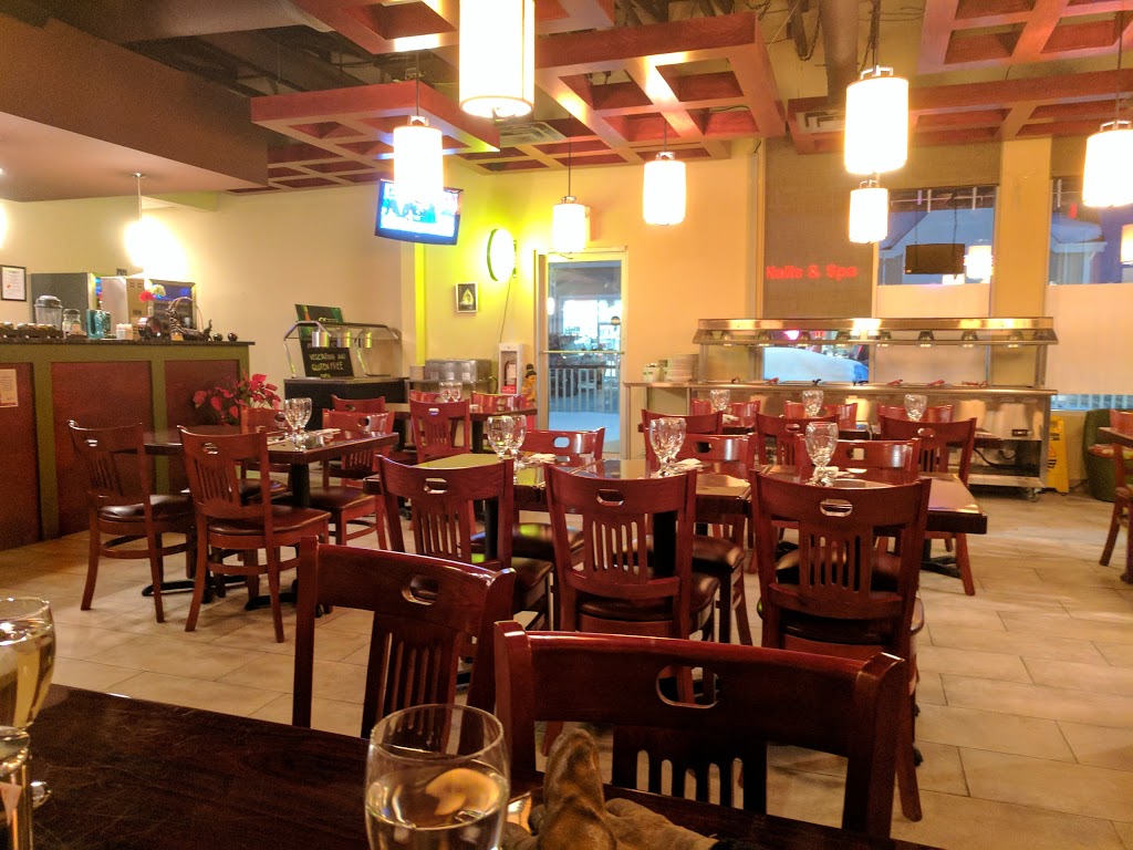 Thai Charm Eatery | 505, 800 Yankee Valley Blvd, Airdrie, AB T4B 3Y2, Canada | Phone: (403) 980-8884