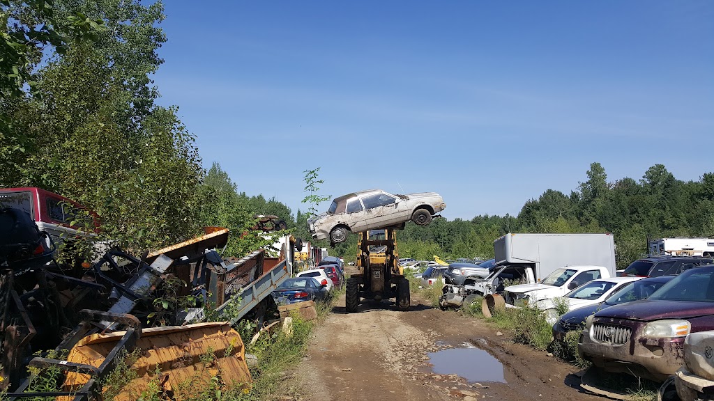 Recyclage DAutos Ste-Sophie | 2454 2e Rue, Sainte-Sophie, QC J5J 1N5, Canada | Phone: (450) 438-7122