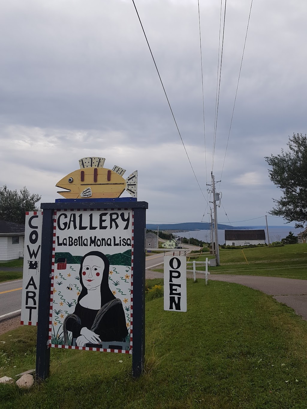 La Bella Mona Lisa | 12225 Cabot Trail, Saint Joseph du Moine, NS B0E 3A0, Canada | Phone: (902) 224-2560