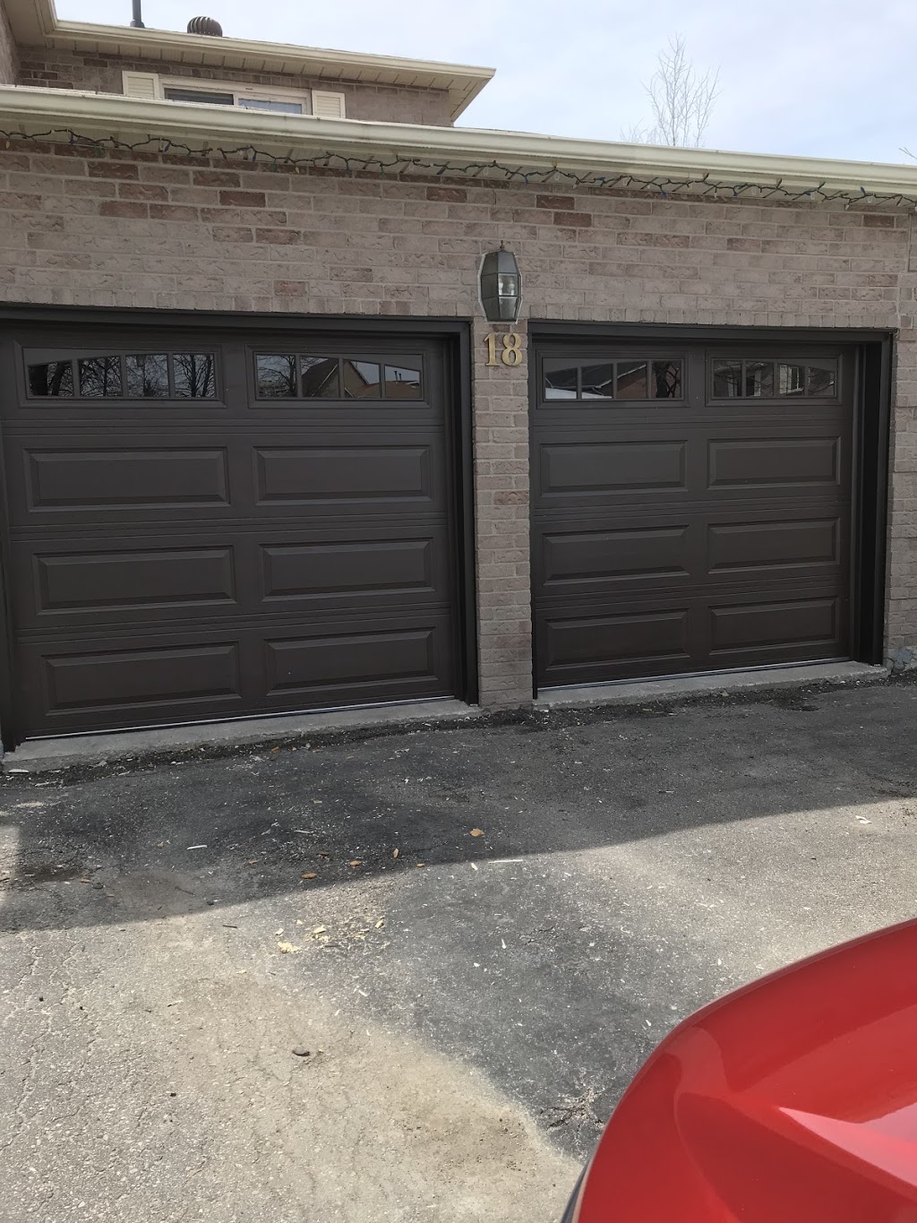 Garage Door Expert | 190 Britannia Rd E Unit 8, Mississauga, ON L4Z 1W6, Canada | Phone: (647) 239-1502