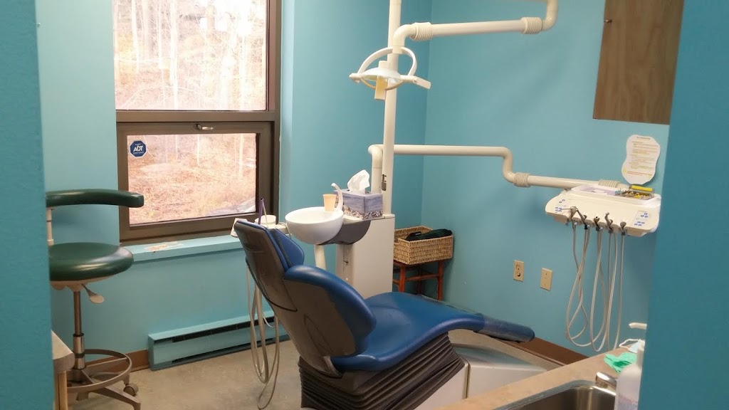 Grand River Dental Centre | 139 Grand River St N, Paris, ON N3L 3E5, Canada | Phone: (519) 442-4421