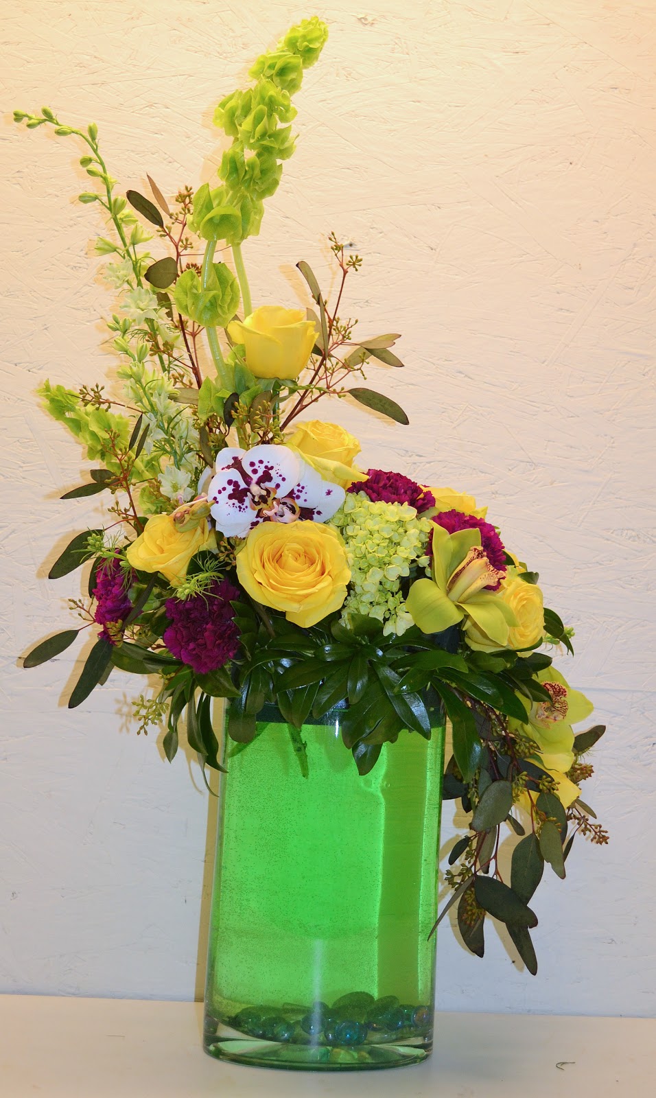 Carls Flowers Summerland | 9905 Main St, Summerland, BC V0H 1Z3, Canada | Phone: (778) 516-7890