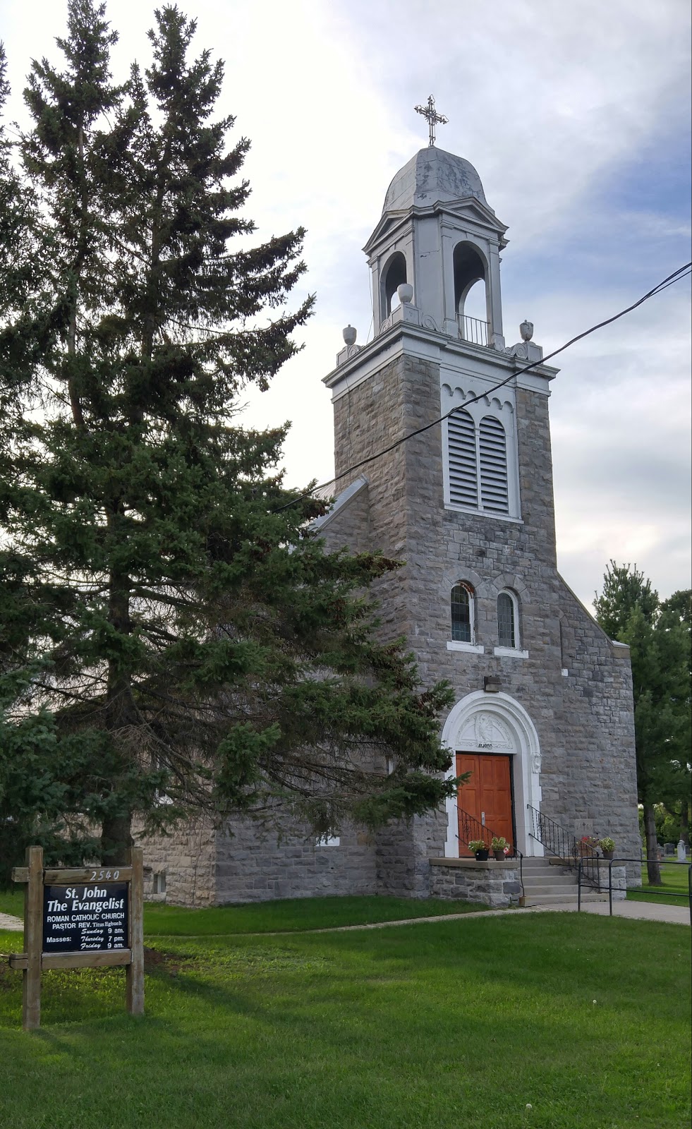 St. John the Evangelist Church | 2540 Stagecoach Rd, Osgoode, ON K0A 2W0, Canada | Phone: (613) 821-0761