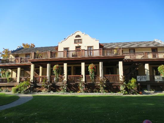 Naramata Heritage Inn & Spa | 3625 1 St, Naramata, BC V0H 1N0, Canada | Phone: (778) 514-5444