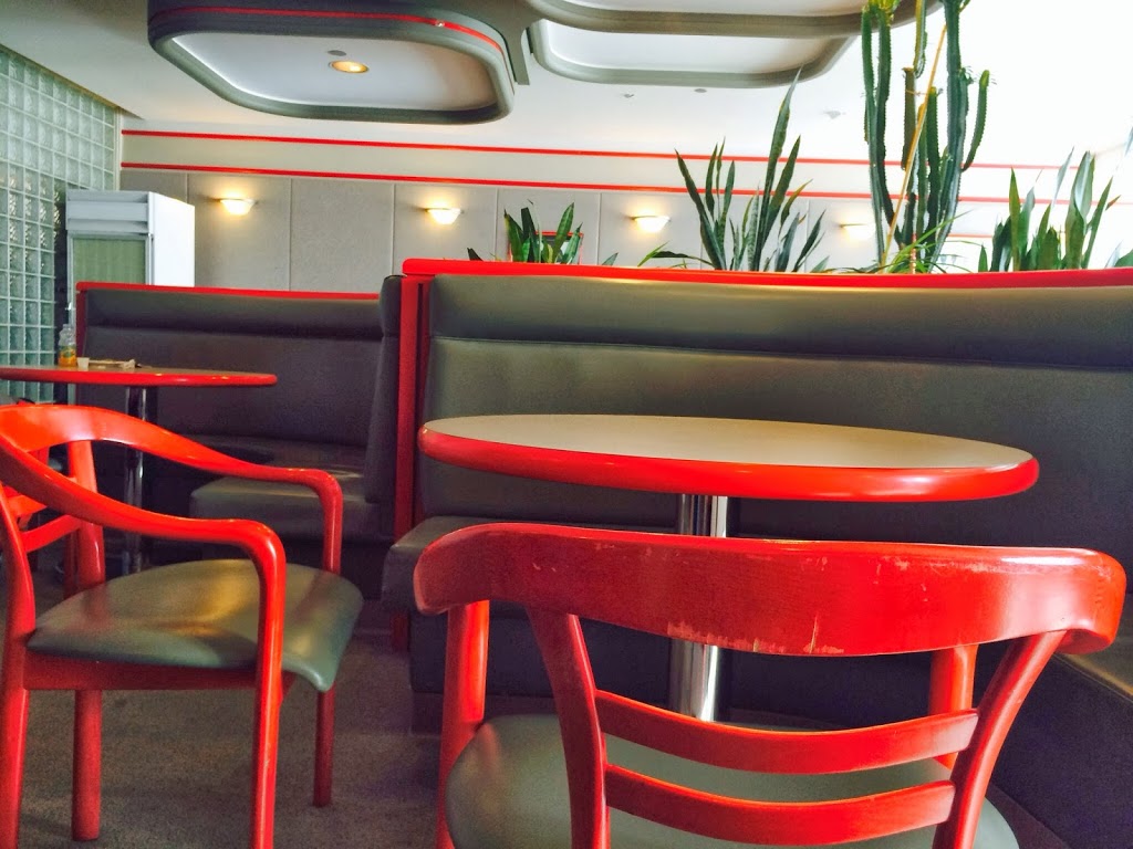 Karibu Cafe and Delicatessen | 3535 Research Rd NW, Calgary, AB T2L 2K8, Canada | Phone: (403) 210-8529