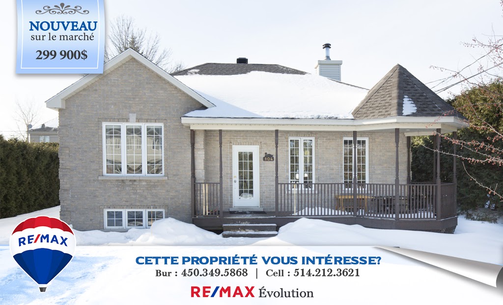 Fanny Bergeron Courtier Immobilier RE/MAX Saint-Jean-sur-Richeli | 1055 Boulevard du Séminaire N, Saint-Jean-sur-Richelieu, QC J3A 1R7, Canada | Phone: (514) 212-3621