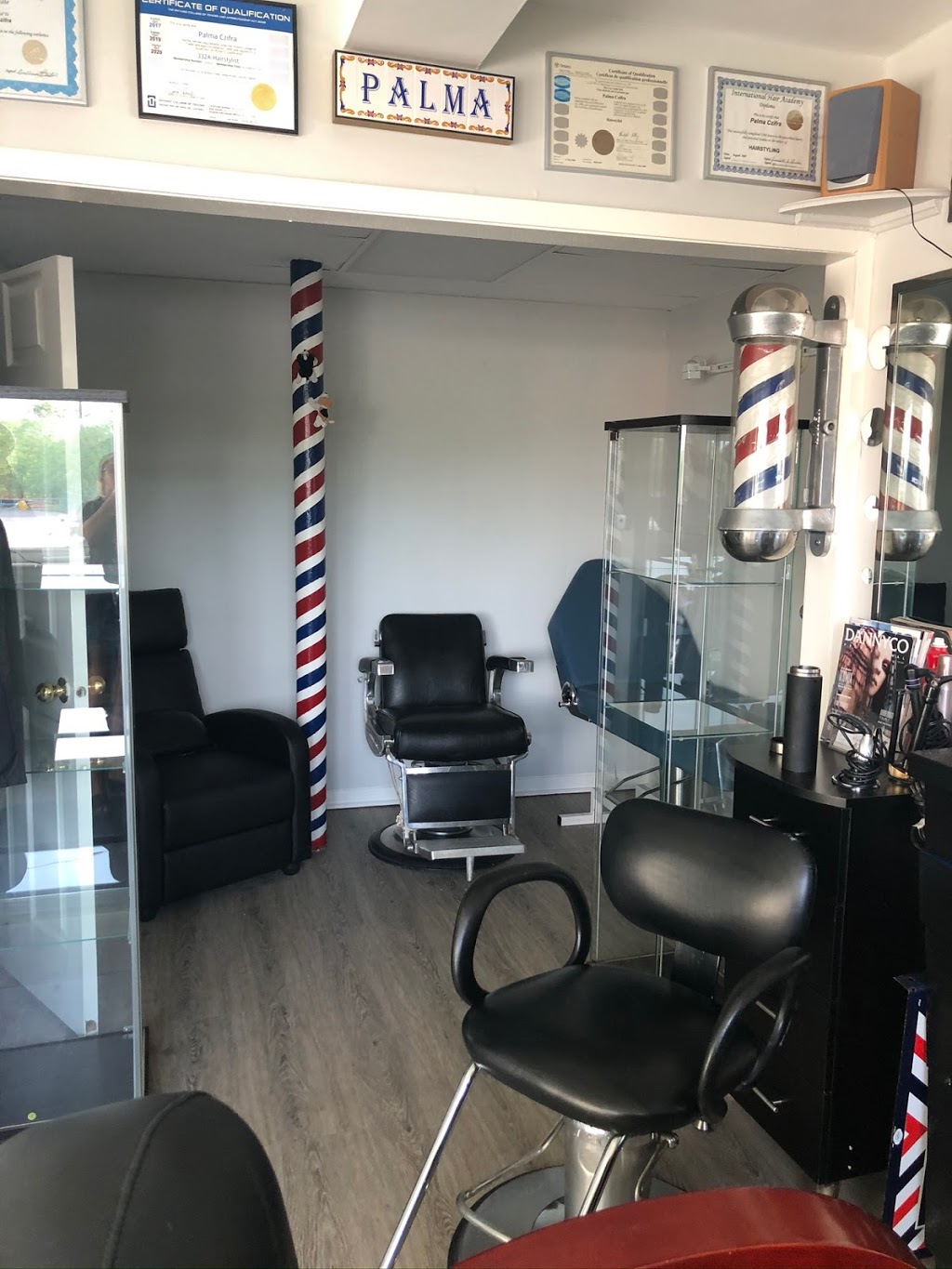 The King City Barber | 2239 King Rd, King City, ON L7B 1G2, Canada | Phone: (416) 989-5324