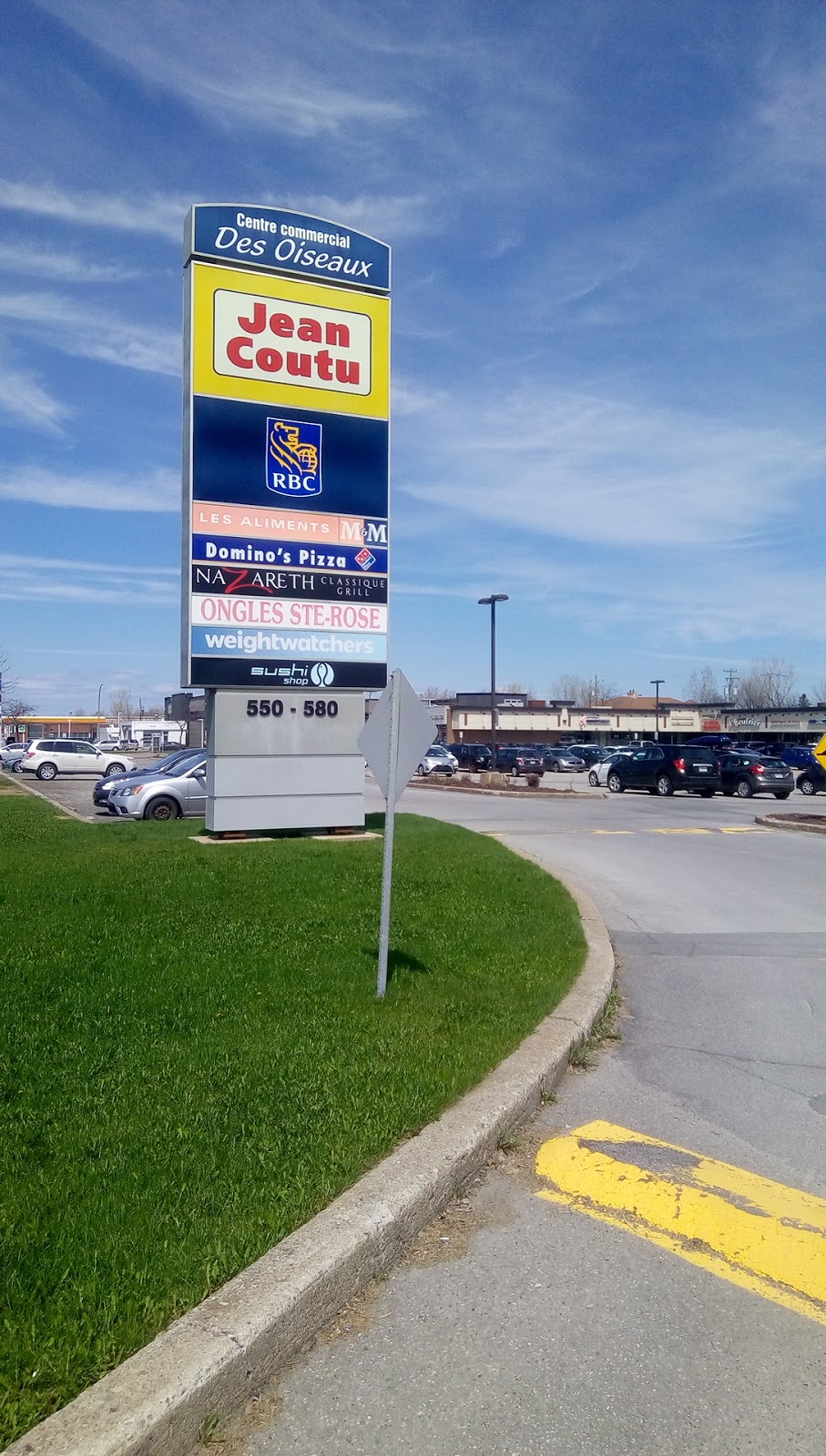 RBC Royal Bank | 560 Boulevard Curé-Labelle, Sainte-Rose, QC H7L 4V6, Canada | Phone: (450) 625-2300