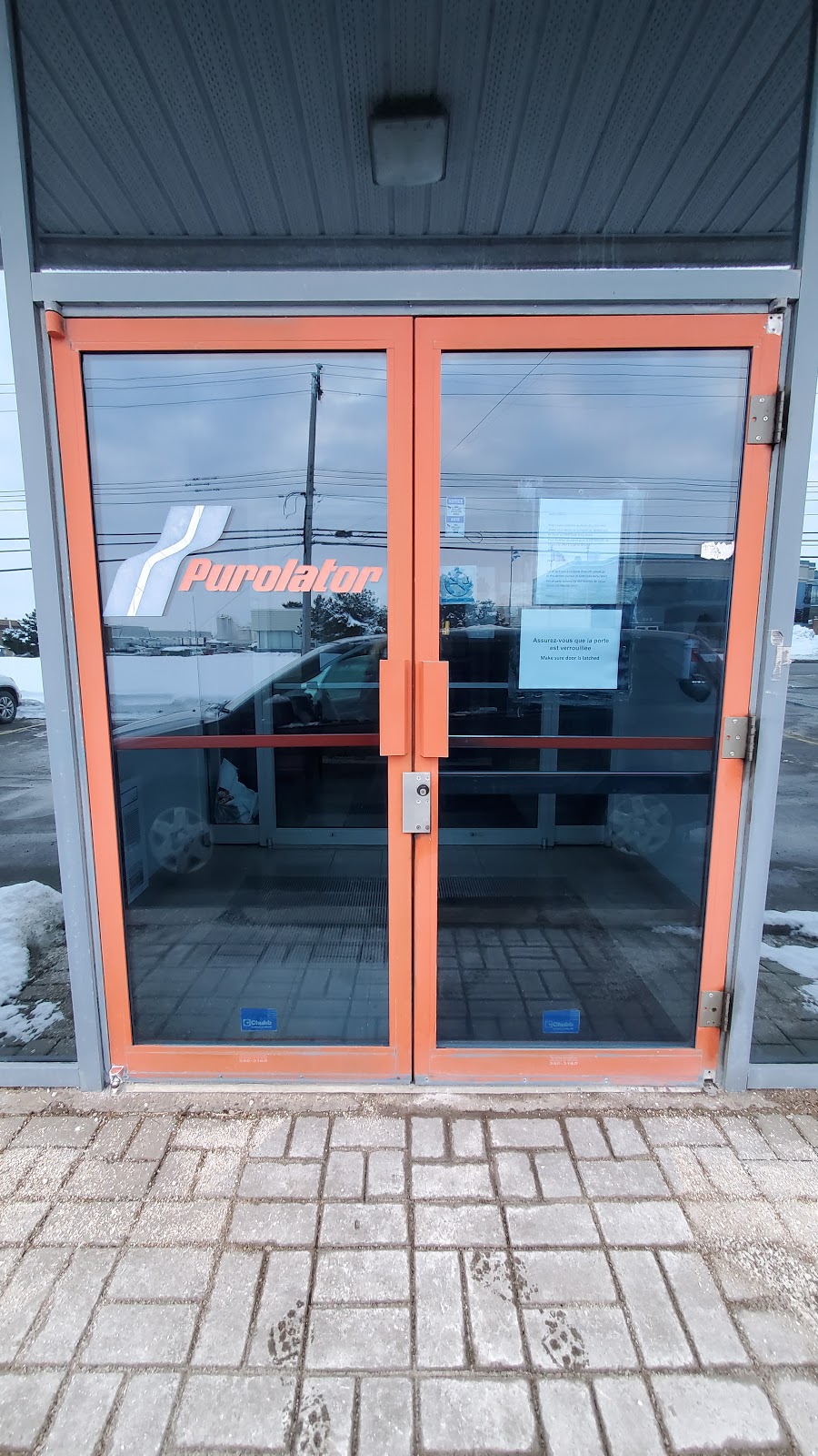 Purolator | 855 Mnt de Liesse, Saint-Laurent, QC H4T 1P5, Canada | Phone: (888) 744-7123