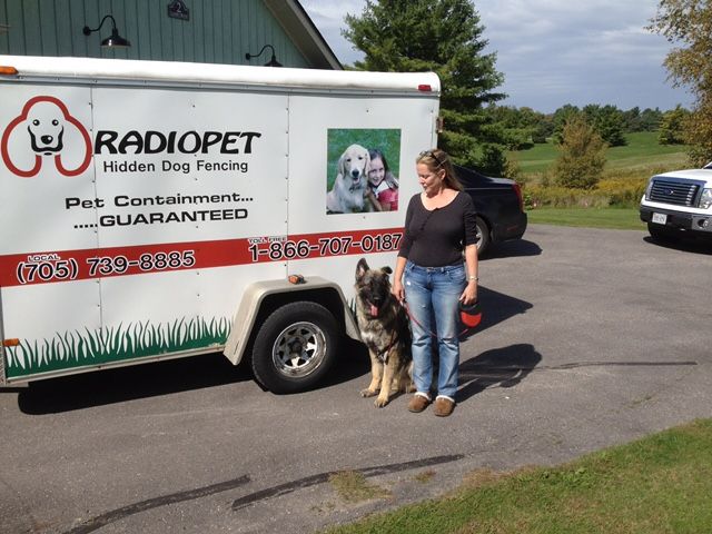 Radiopet Hidden Dog Fencing | 252 Wessenger Dr, Barrie, ON L4N 8R4, Canada | Phone: (705) 739-8885