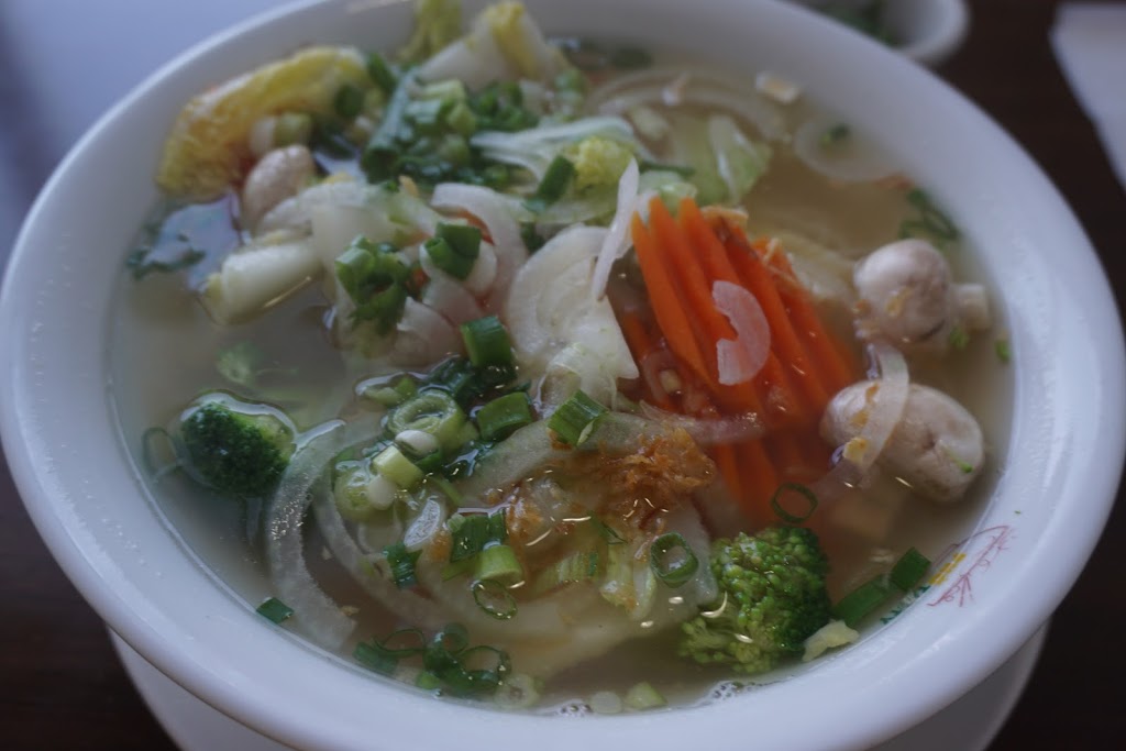 Pho Tasty | 18485 Stony Plain Rd, Edmonton, AB T5S 2X6, Canada | Phone: (780) 483-4888