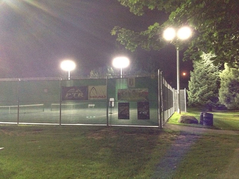 Mohawk Park Tennis Club | 2409 Delkus Crescent, Mississauga, ON L5A 1K8, Canada | Phone: (416) 993-9665