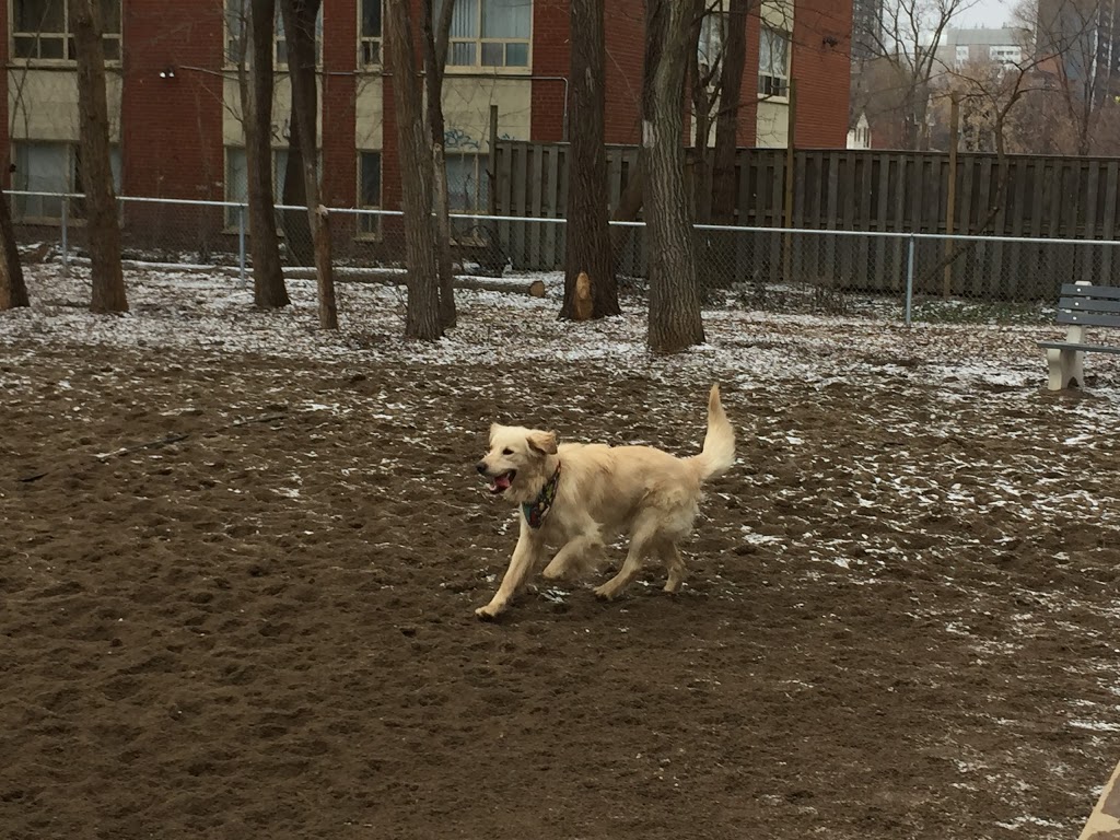 Rail Trail Dog Park | 2R7, Escarpment Rail Trail, Hamilton, ON L8N 2R7, Canada