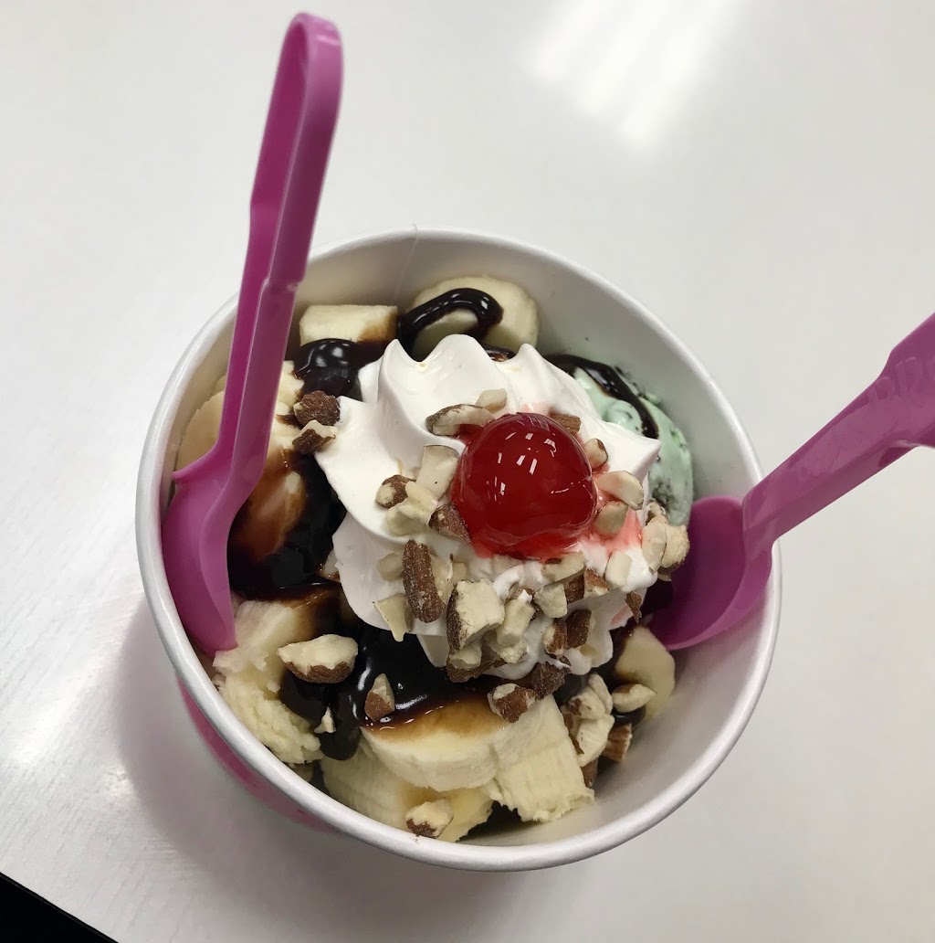 Baskin Robbins | 3737 Major MacKenzie Dr W, Woodbridge, ON L4H 0A2, Canada | Phone: (905) 417-9458