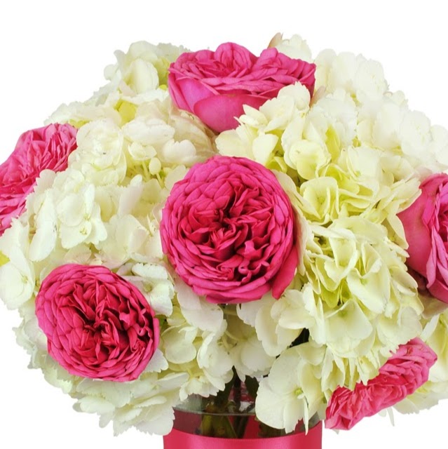 Flowers with Flair | 26 King St W, Forest, ON N0N 1J0, Canada | Phone: (519) 786-5905