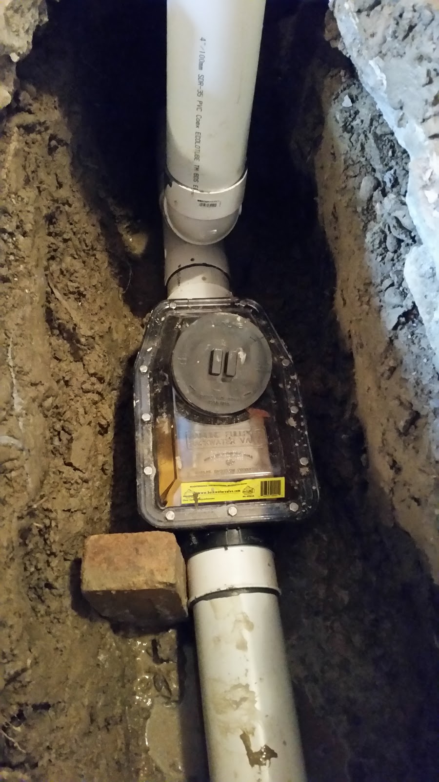 MT Drains - Wet & Leaky Basement Waterproofing Toronto | 9 Valhalla Inn Rd #1105, Toronto, ON M9B 0B2, Canada | Phone: (647) 549-7323