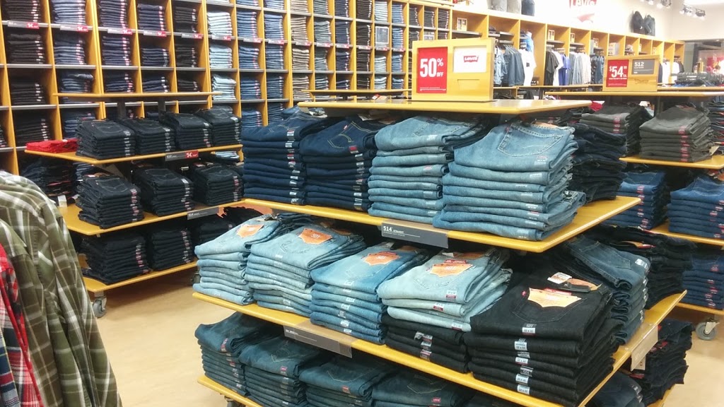 Levis® | 1250 S Service Rd, Mississauga, ON L5E 1V4, Canada | Phone: (905) 271-6767